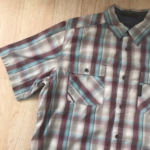 Columbia Plaid Button Down Collar Short Sleeve Dress Shirt Mens Size Large - Picture 3 of 7